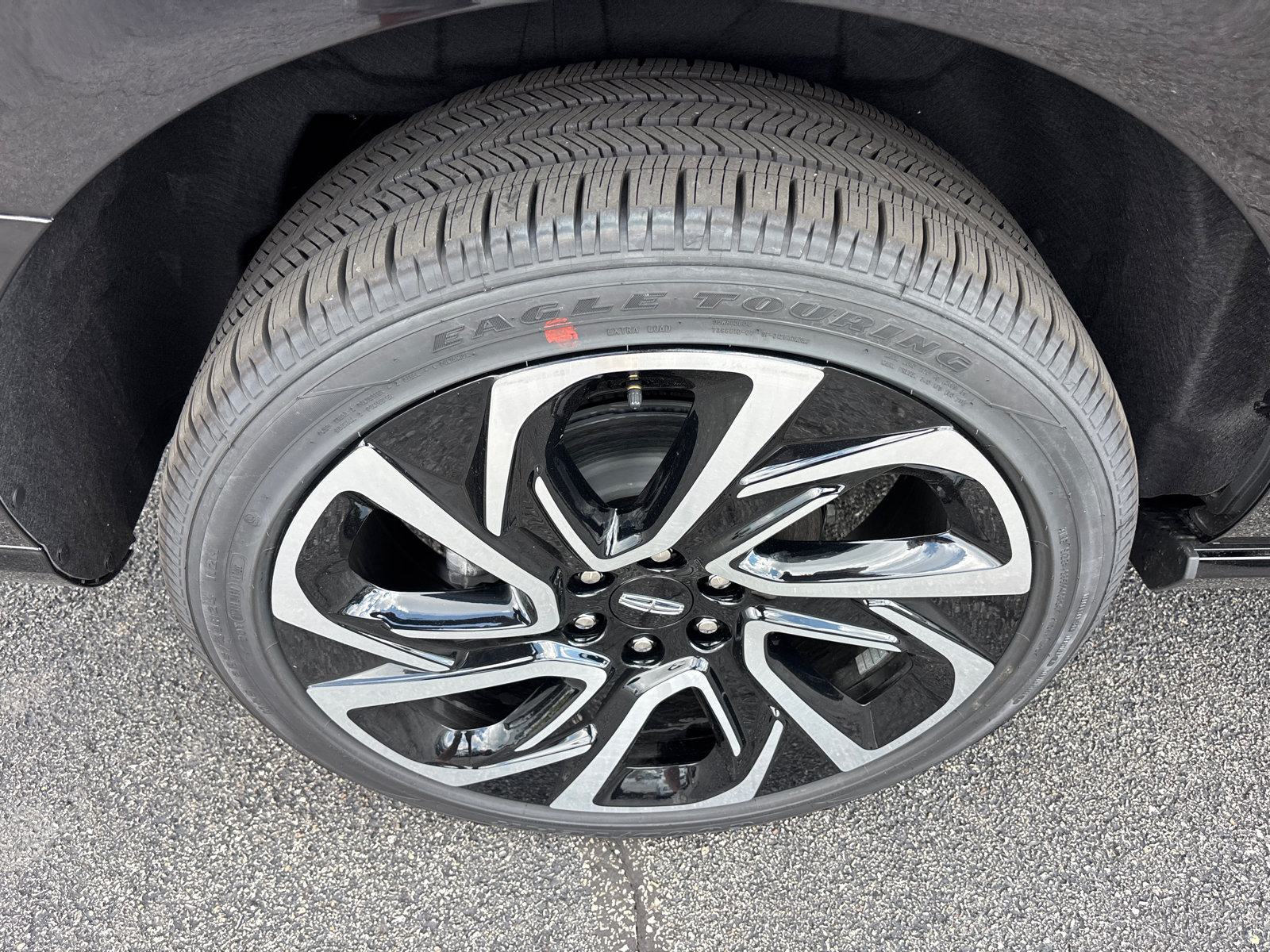 New 2027 Lincoln Navigator L Black Label AWD/4WD image 10
