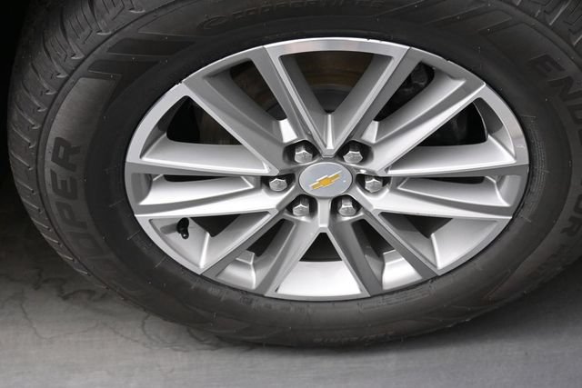 Used 2022 Chevrolet Traverse LT FWD image 33