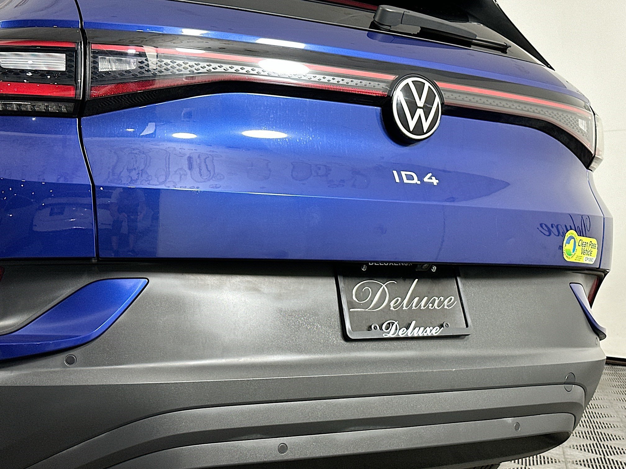 Used 2021 Volkswagen ID.4 Pro S RWD image 24