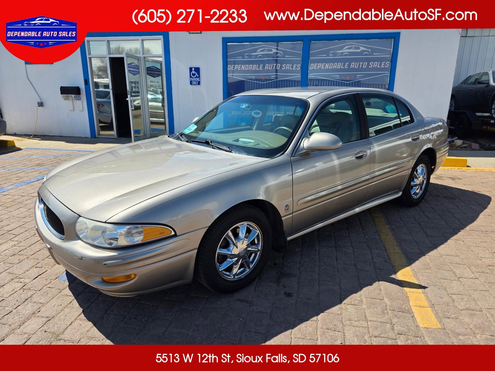 Used 2004 Buick Le Sabre Limited w/ Celebration Edition Package FWD image 1