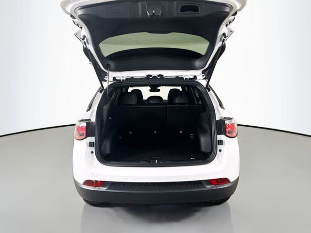 New 2026 Jeep Compass Limited image 23
