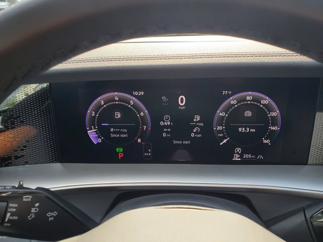 New 2026 Volkswagen Tiguan SE R-Line AWD/4WD image 23