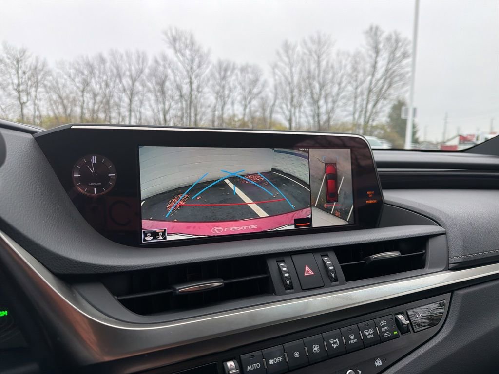 Used 2021 Lexus ES 350 Luxury image 30