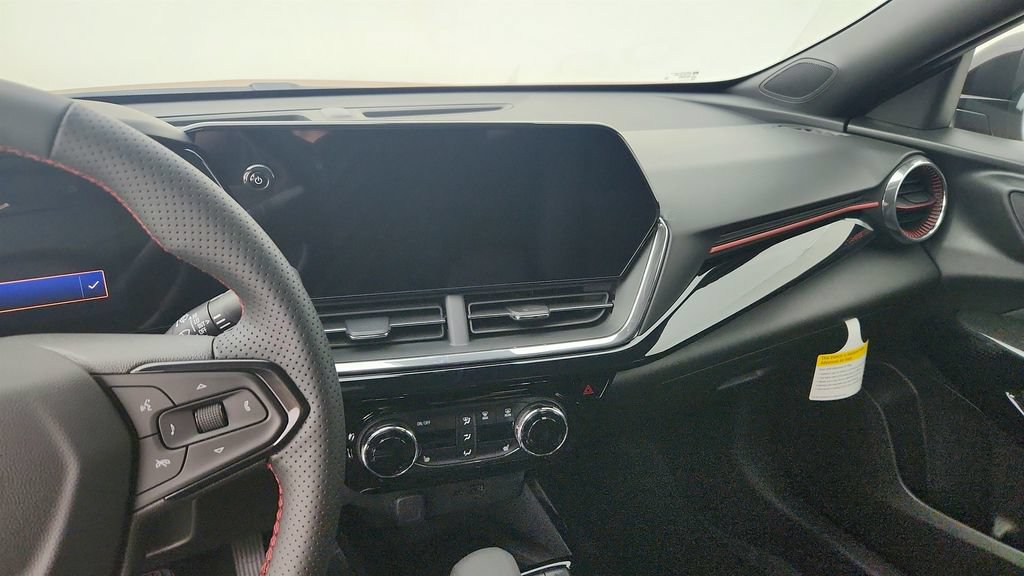 New 2026 Chevrolet Trax RS w/ Sunroof Package FWD image 18