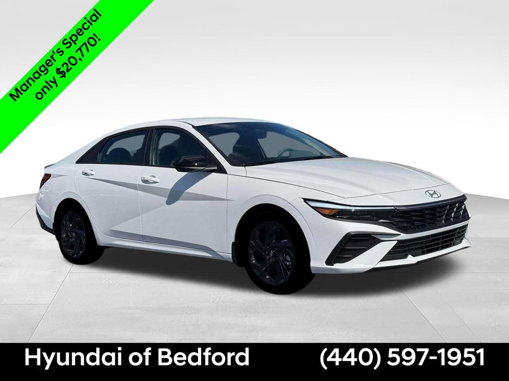 Certified 2026 Hyundai Elantra Sport FWD image 11