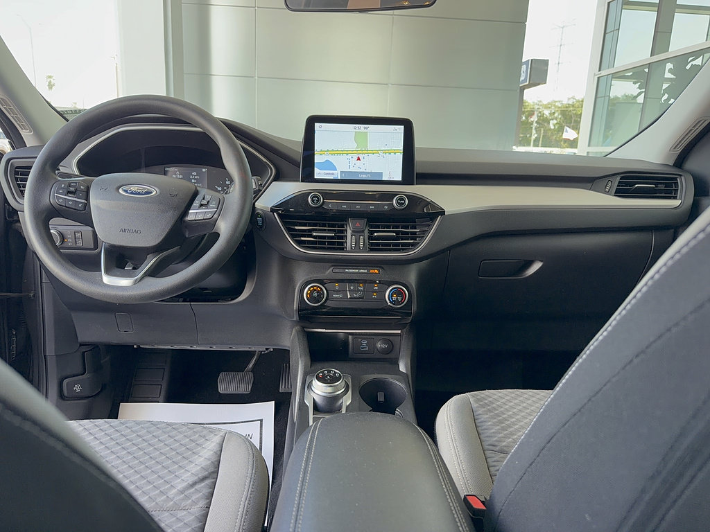 Certified 2022 Ford Escape SE w/ SE Sport Appearance Package AWD/4WD image 27