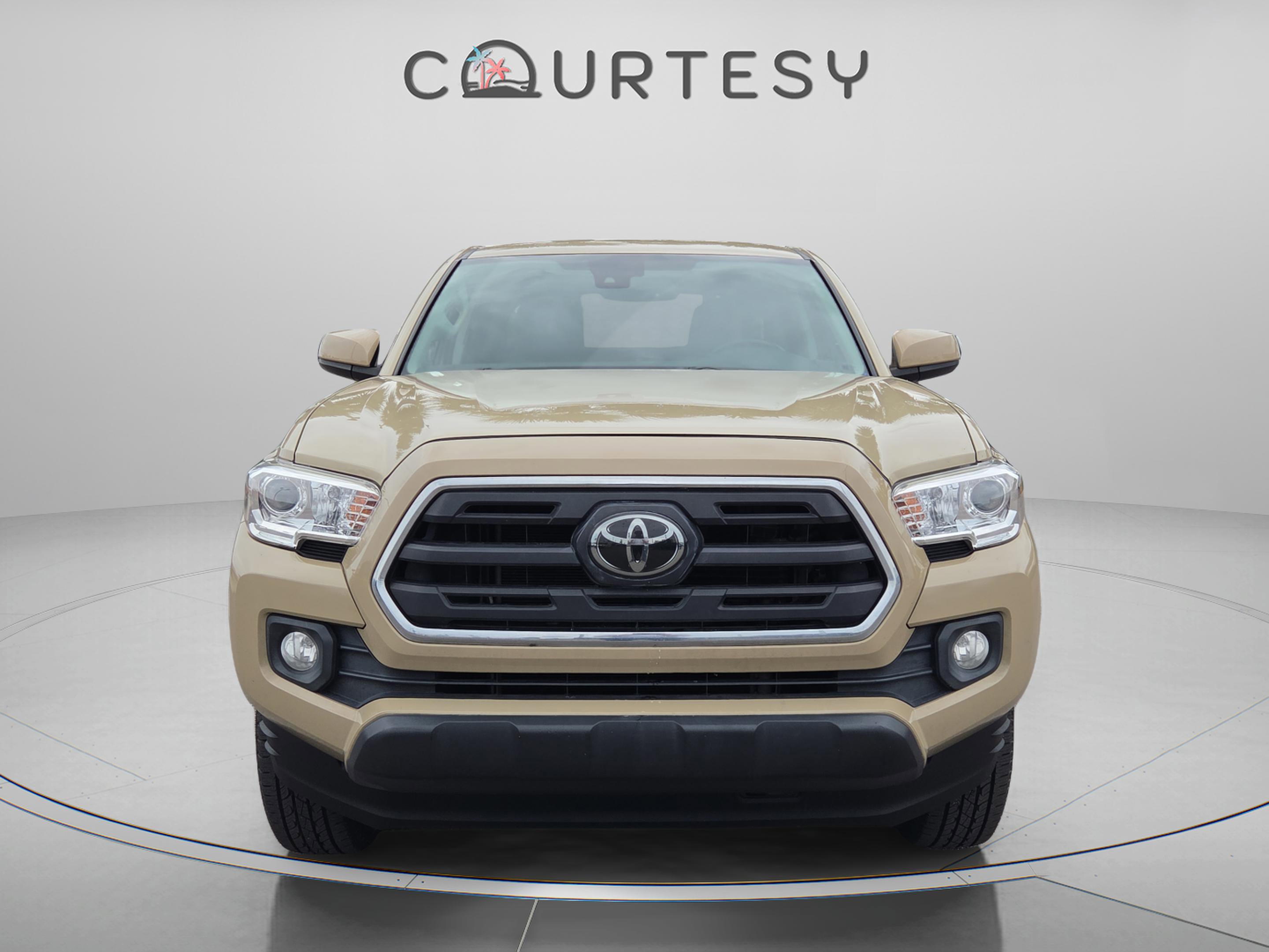 Used 2019 Toyota Tacoma SR5 image 9
