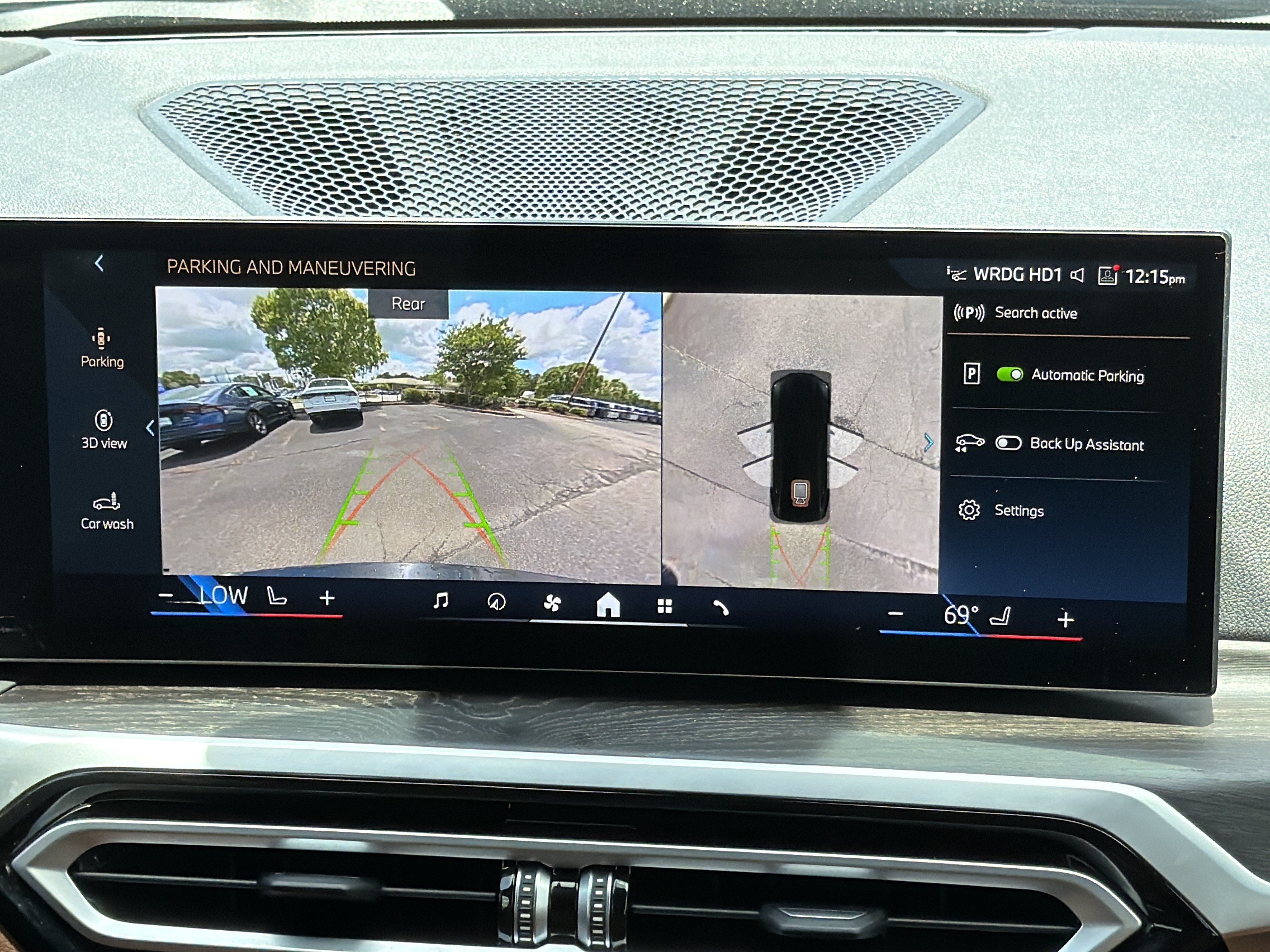 Certified 2024 BMW i4 eDrive40 w/ Premium Package RWD image 4