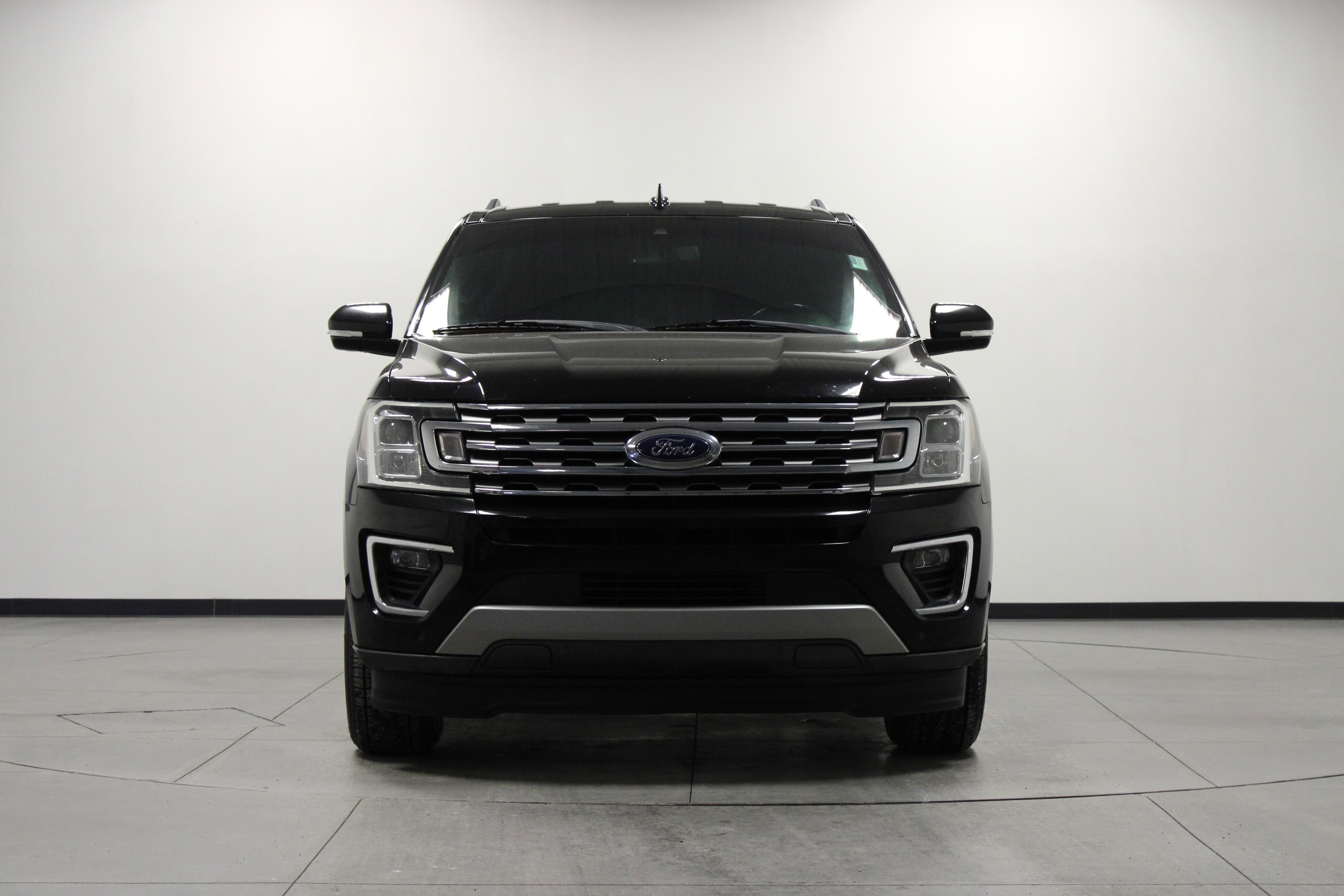 Used 2020 Ford Expedition Limited image 9