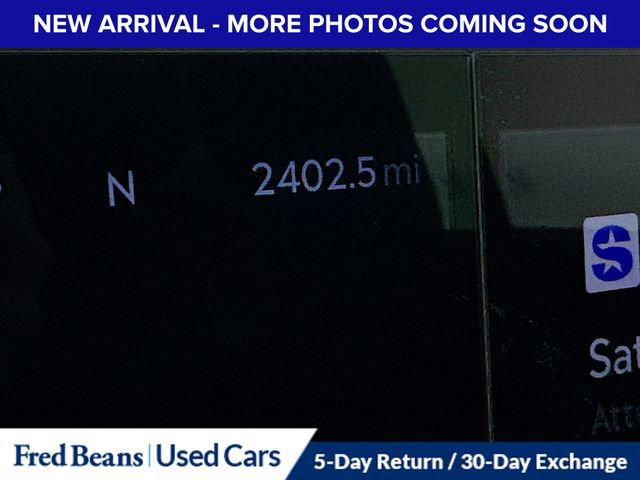 Used 2025 Lincoln Navigator Reserve image 14