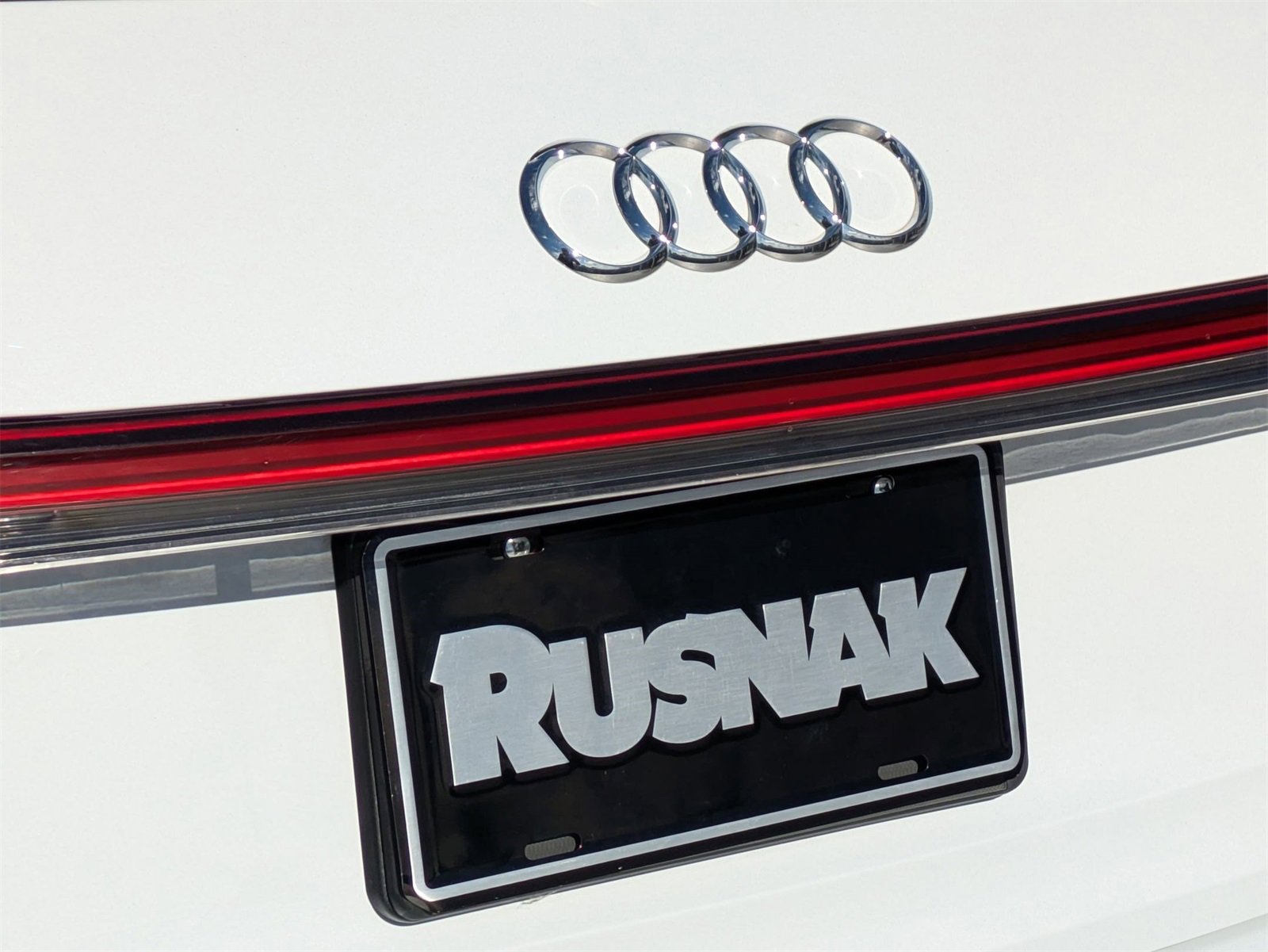 Used 2024 Audi Q4 e-tron Premium image 19