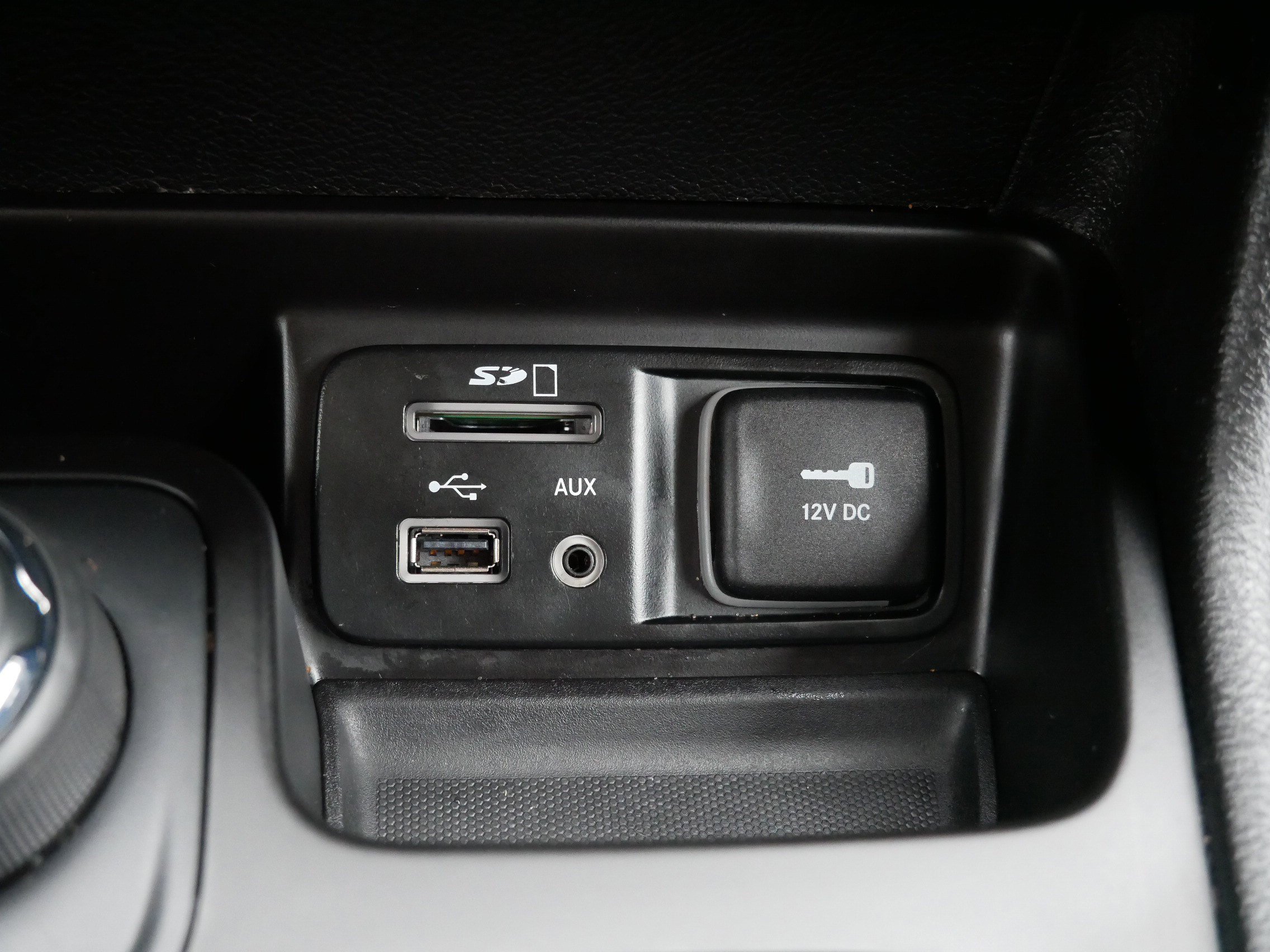 Used 2017 Jeep Cherokee Latitude image 31