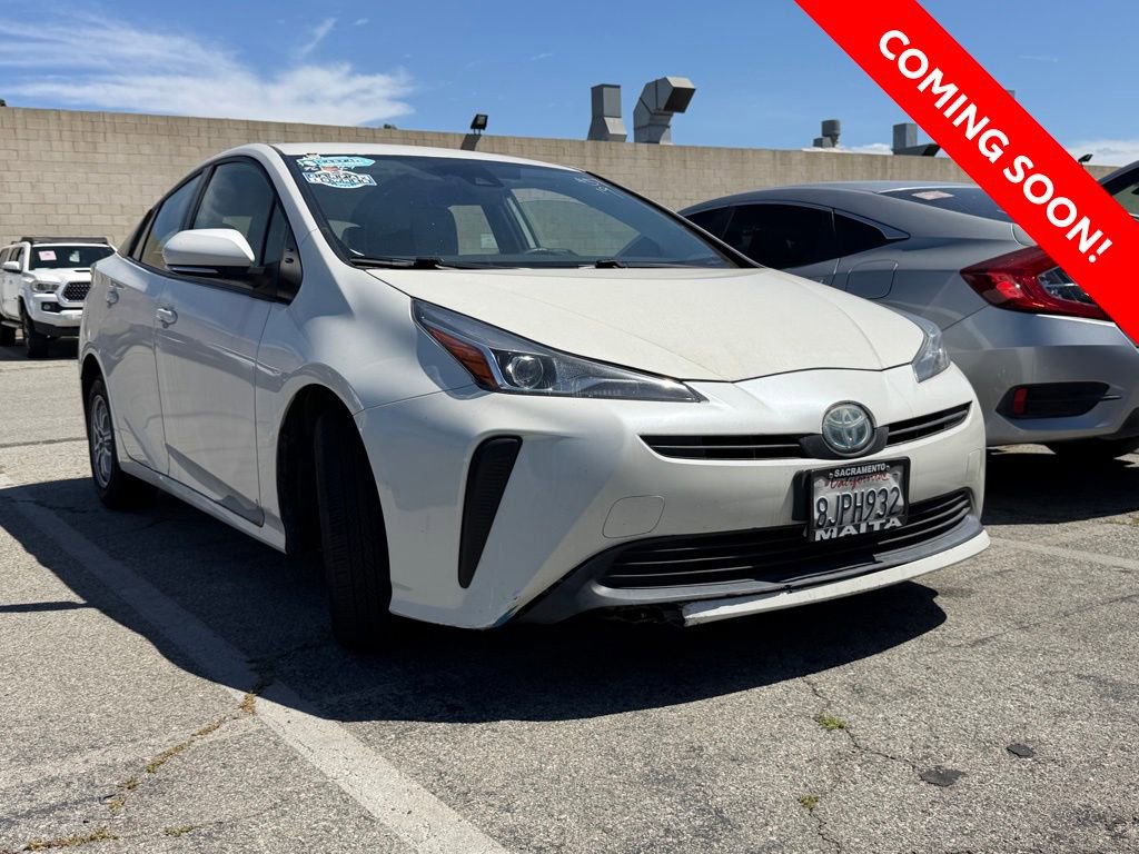 Certified 2019 Toyota Prius L Eco image 2