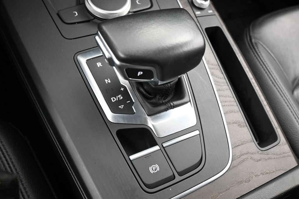 Used 2018 Audi Q5 2.0T Premium Plus w/ Premium Plus Package AWD/4WD image 18