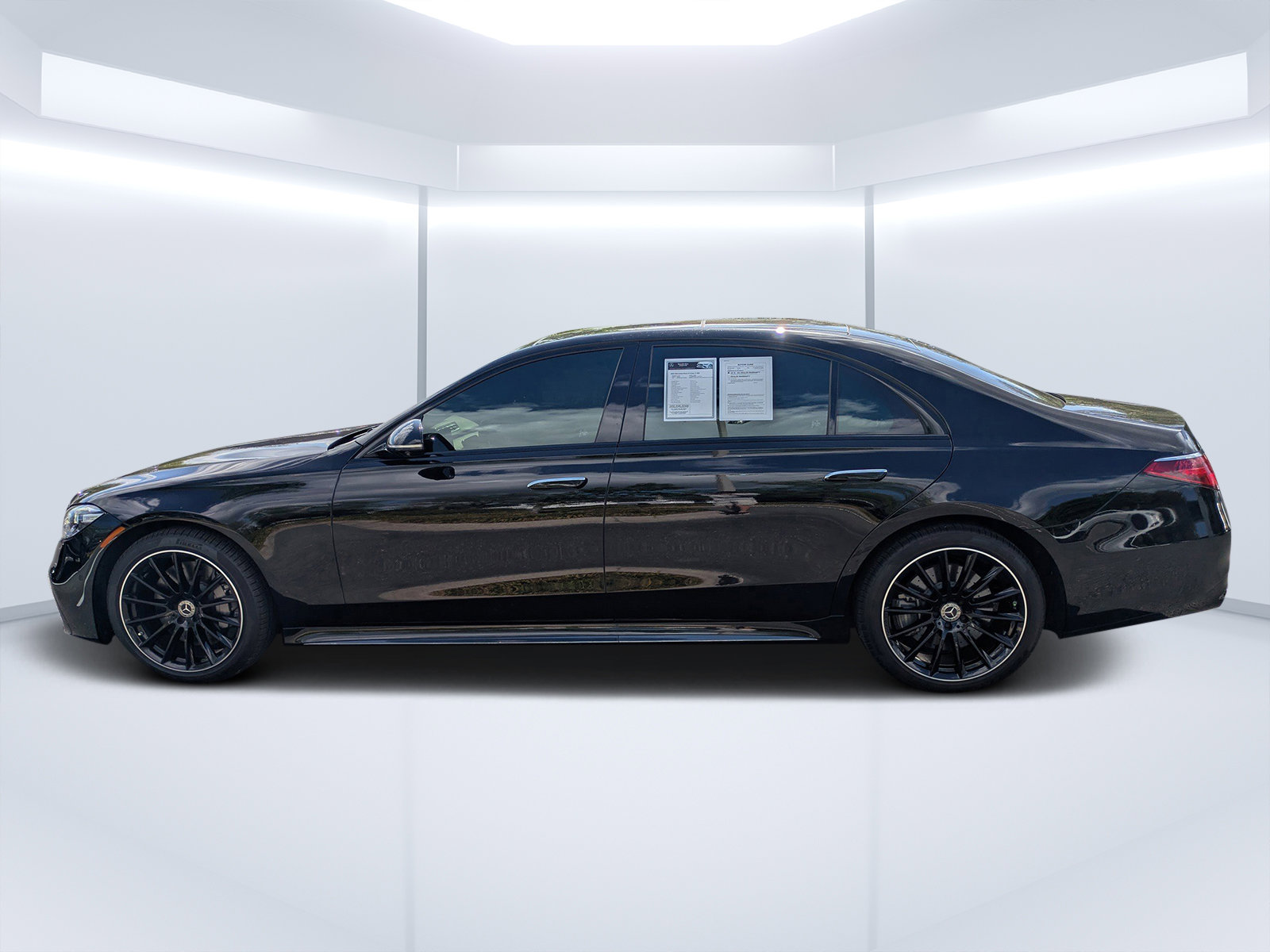 Used 2023 Mercedes-Benz S 500 4MATIC image 10
