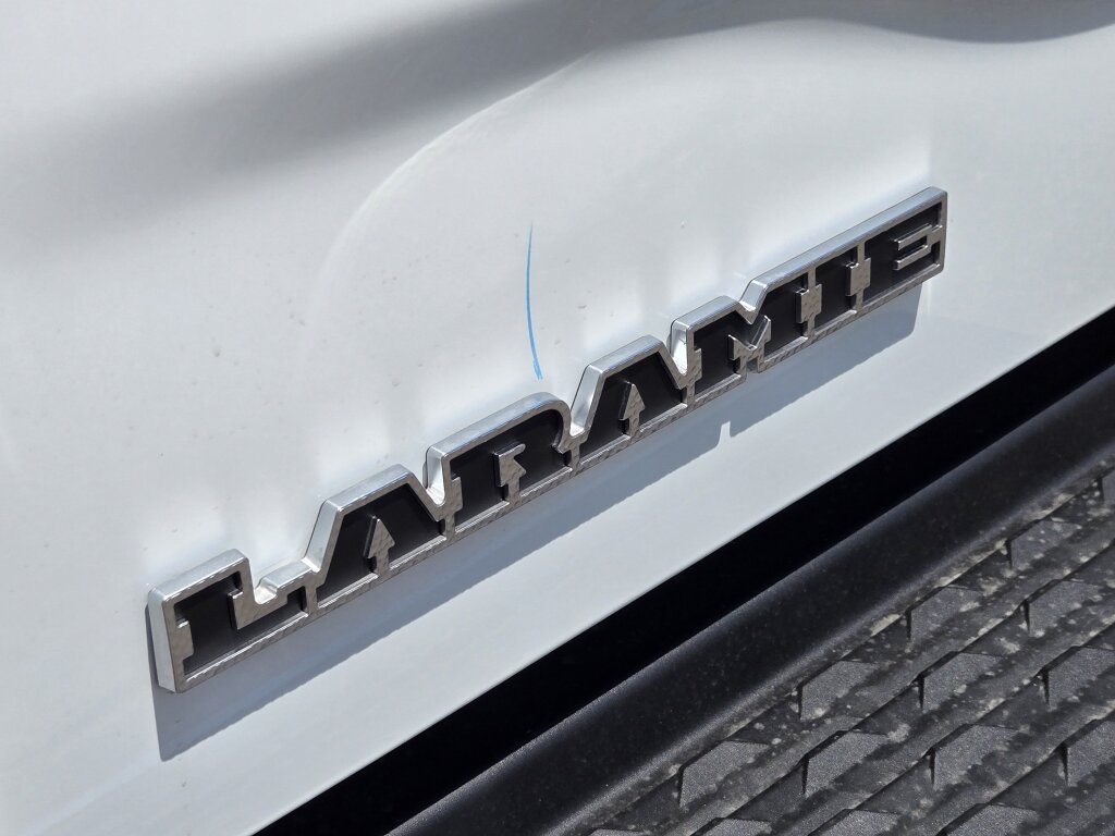 New 2026 RAM 2500 Laramie AWD/4WD image 12