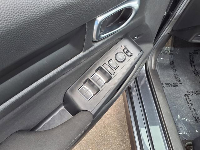 Used 2025 Honda Civic Sport image 12