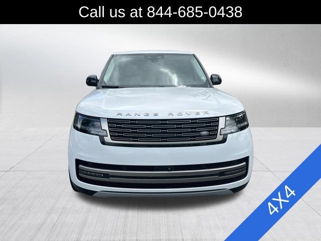 Used 2024 Land Rover Range Rover SE AWD/4WD image 2