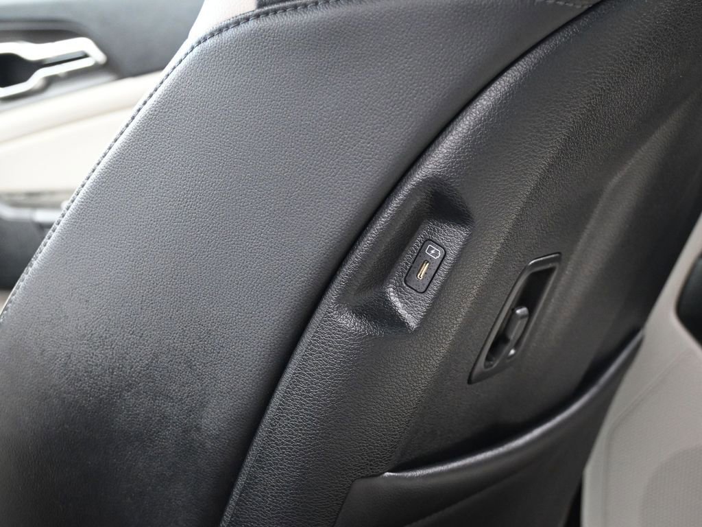 Used 2024 Kia Sportage EX image 37