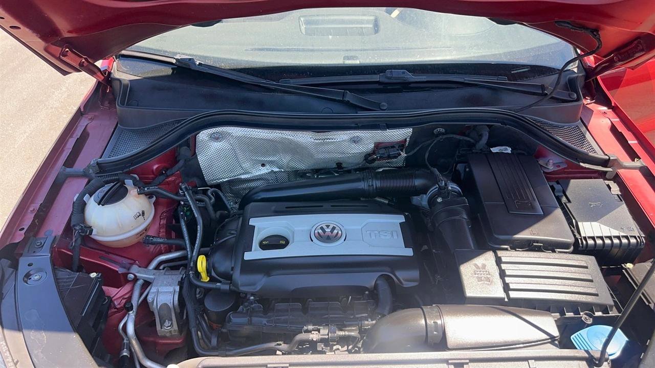 Used 2016 Volkswagen Tiguan S image 33