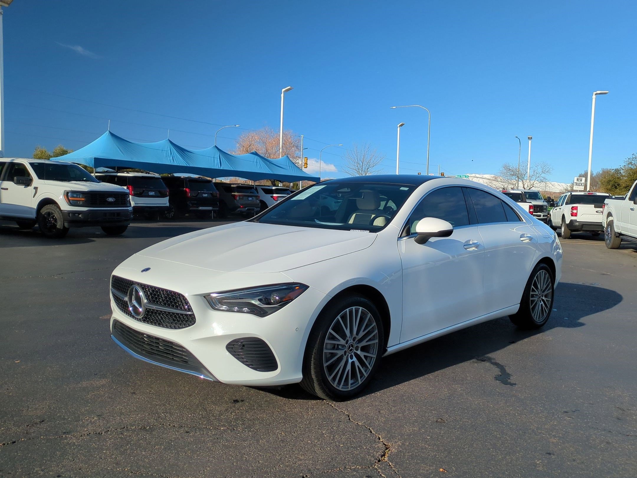 Used 2025 Mercedes-Benz CLA 250 image 7