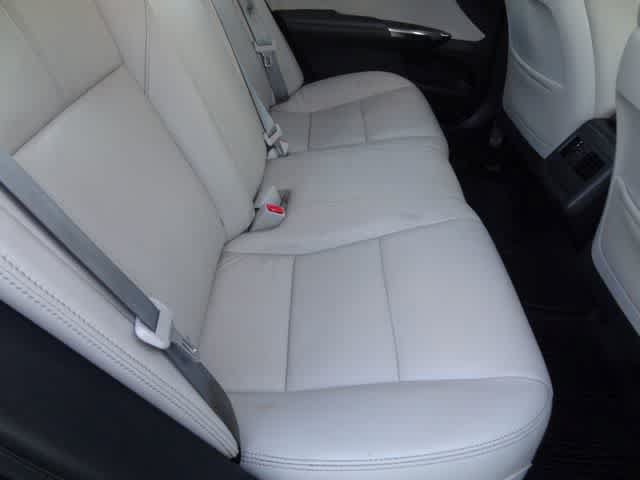 Used 2017 Toyota Avalon XLE Premium w/ All Weather Liner Package FWD image 10