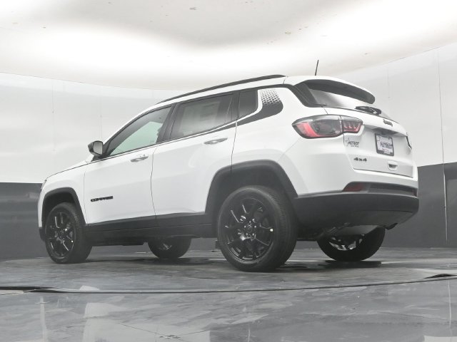 New 2027 Jeep Compass Latitude AWD/4WD image 57