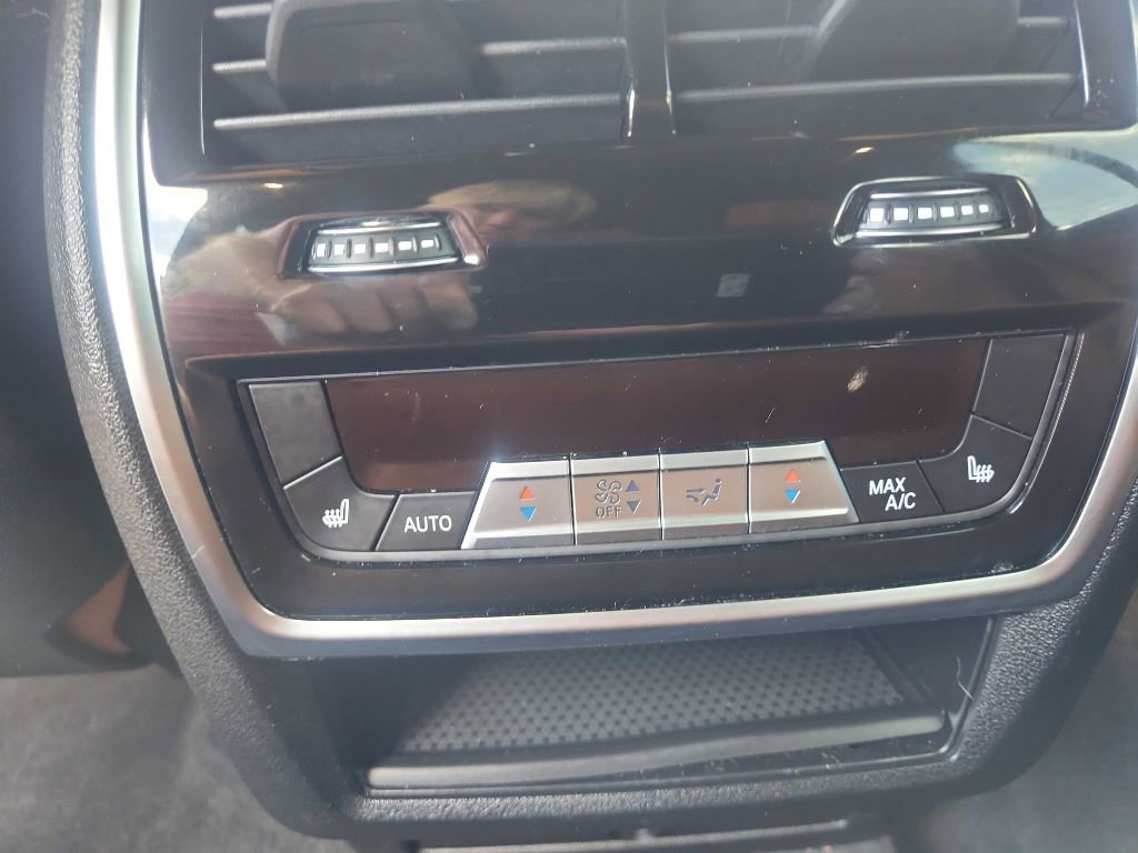 Used 2021 BMW X5 xDrive40i w/ Convenience Package image 12