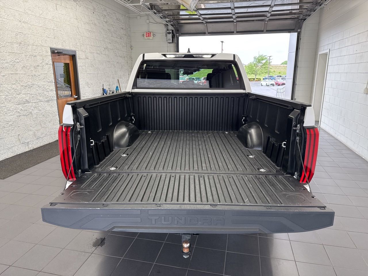 Used 2024 Toyota Tundra SR5 RWD image 10