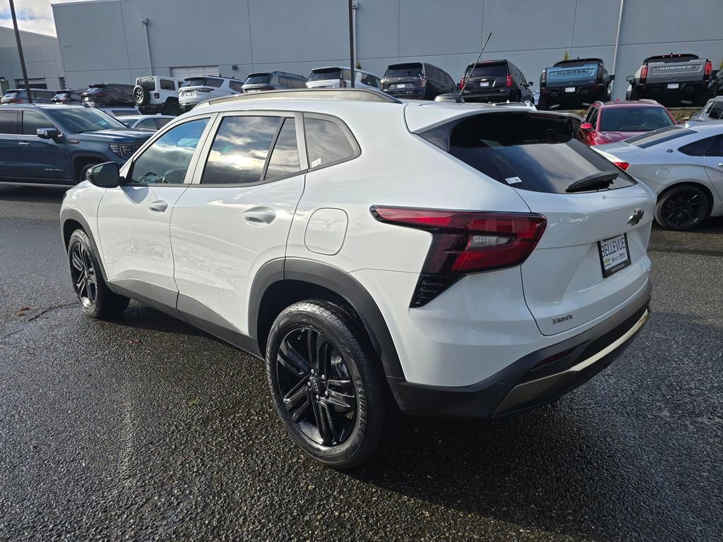 New 2026 Chevrolet Trax ACTIV image 3