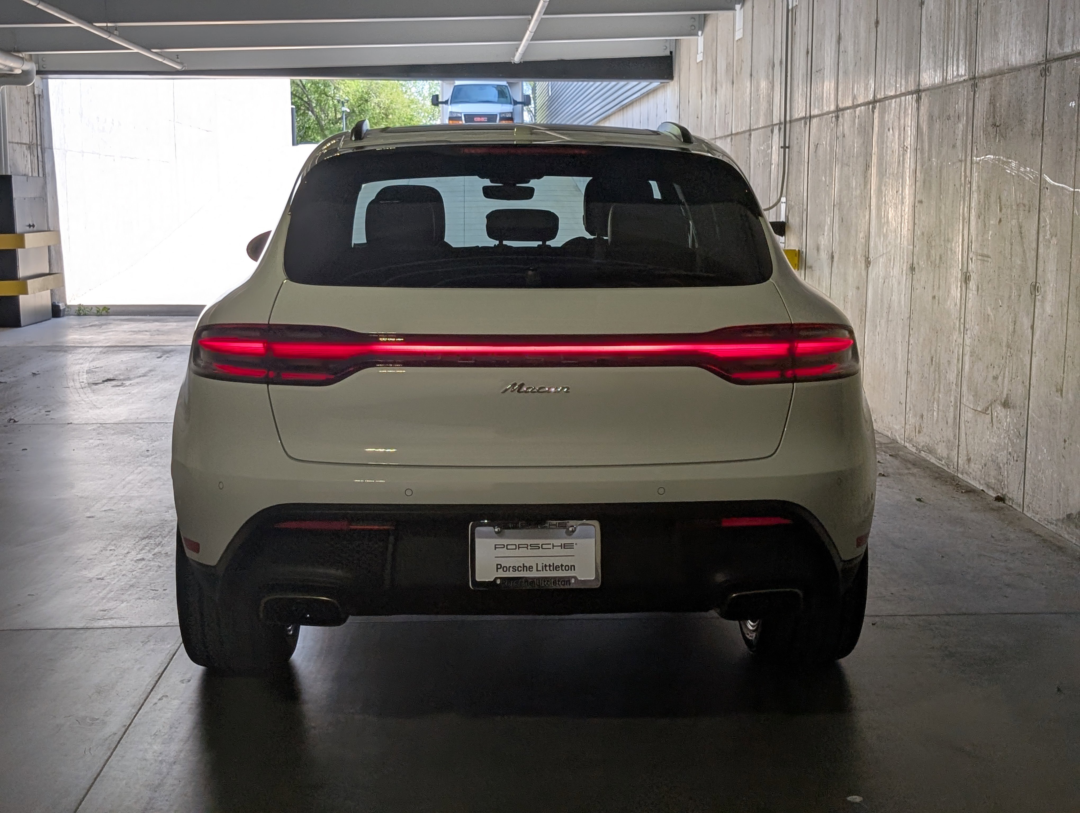 New 2026 Porsche Macan AWD/4WD image 8