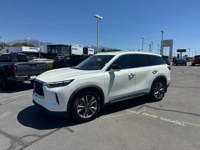 Used 2023 INFINITI QX60 Luxe w/ Cargo Package AWD/4WD image 6