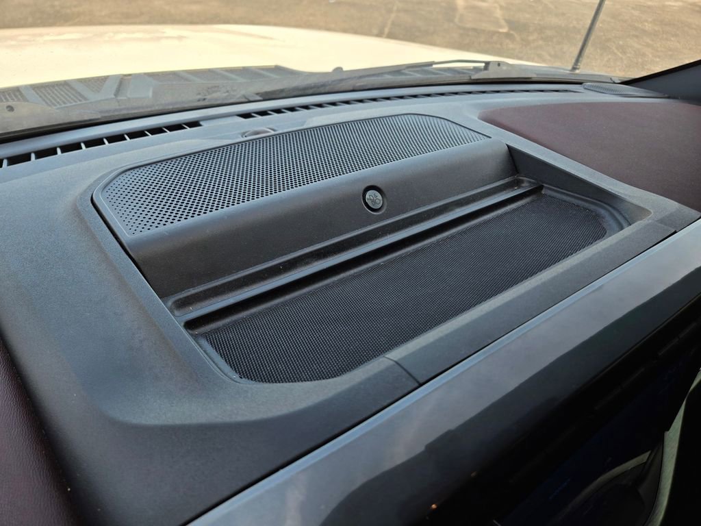 Used 2023 Ford F150 Lariat w/ Equipment Group 502A High image 7