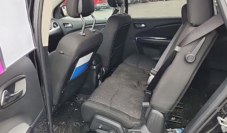 Used 2020 Dodge Journey SE w/ SE Popular Equipment Group FWD image 4
