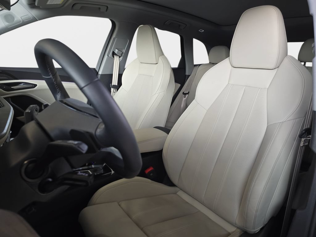 Used 2025 Audi Q5 Prestige AWD/4WD image 16