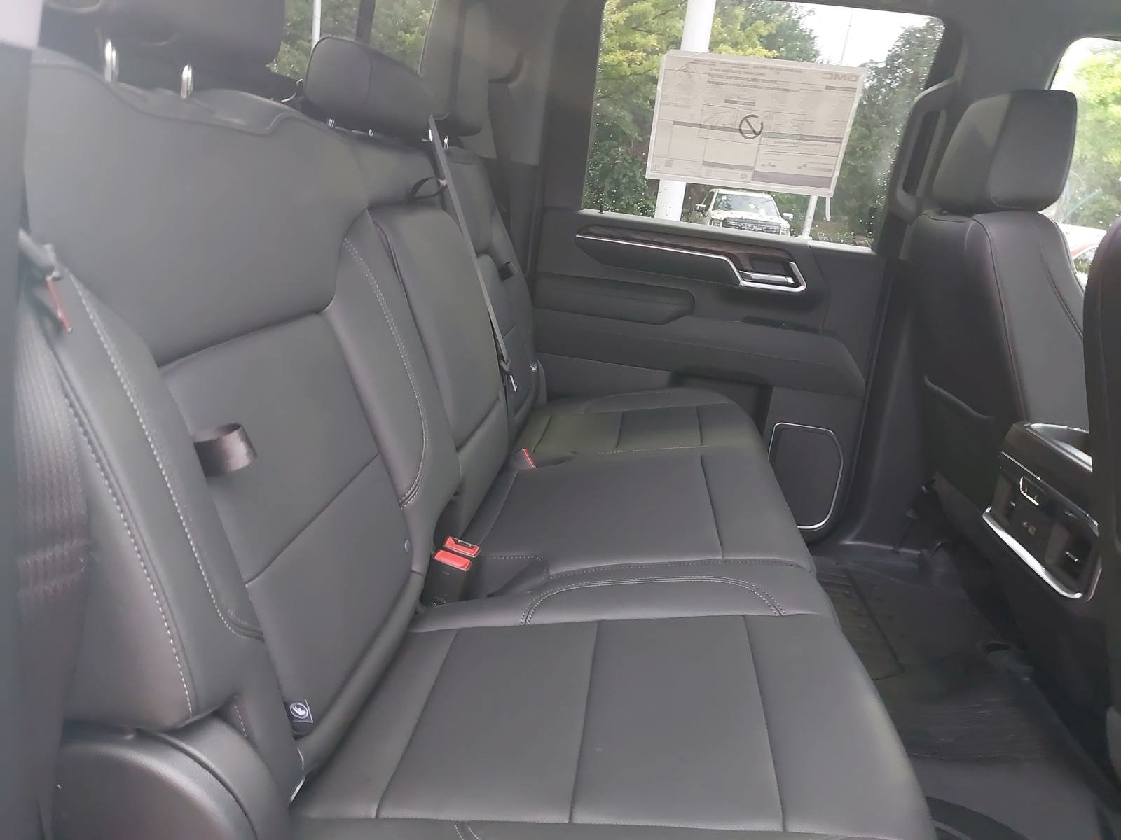 New 2026 GMC Sierra 2500 SLT w/ SLT Convenience Package AWD/4WD image 12