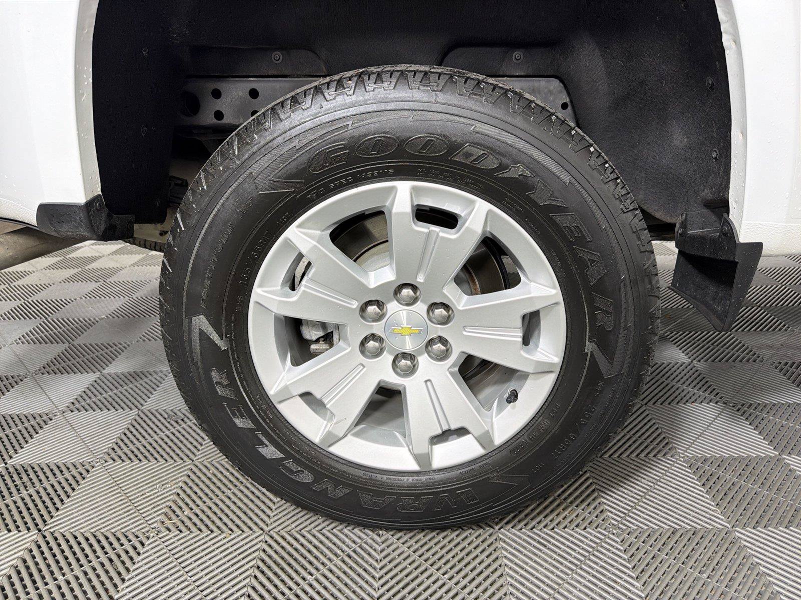 Certified 2022 Chevrolet Colorado LT w/ Fleet Safety Package RWD image 14