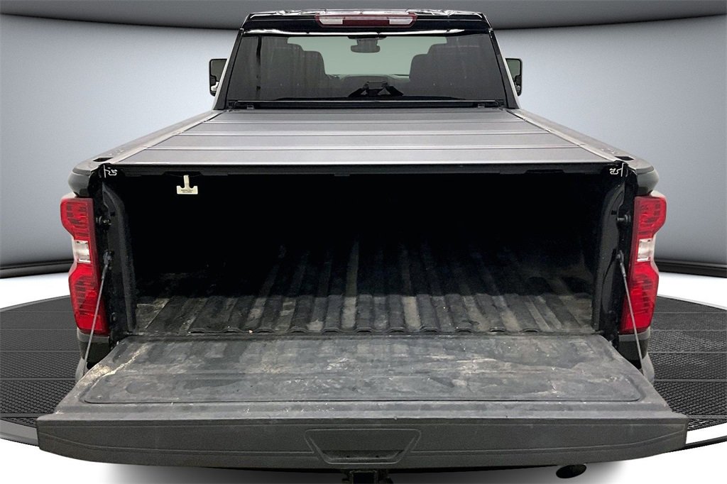 Used 2024 Chevrolet Silverado 2500 Custom image 7