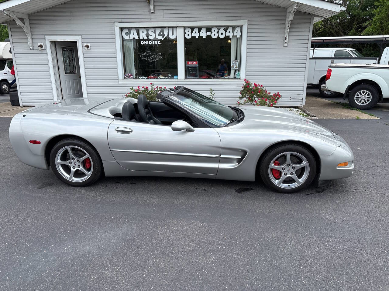 Used 2004 Chevrolet Corvette Convertible w/ Preferred Equipment Group image 2
