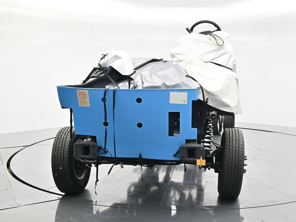 Used 2027 Ford E-350 and Econoline 350 Super Duty w/ Gaseous Engine Prep Package RWD image 2