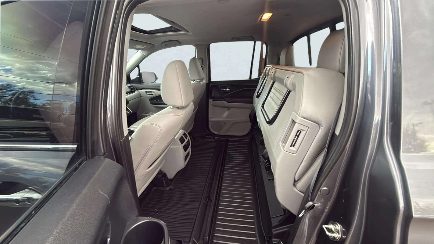 Used 2019 Honda Ridgeline RTL-E image 19
