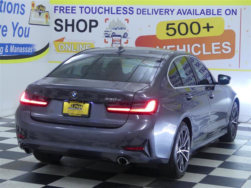 Used 2021 BMW 330e xDrive w/ Convenience Package image 7