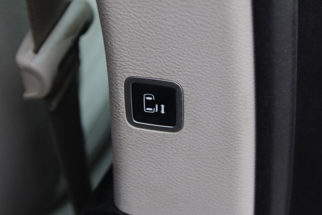 Used 2017 Chrysler Pacifica Touring-L image 24