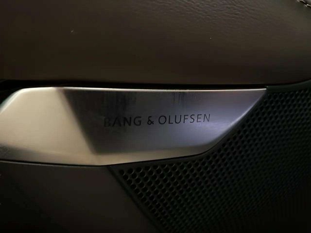 Used 2023 Audi RS e-tron GT w/ Carbon Performance Package image 25