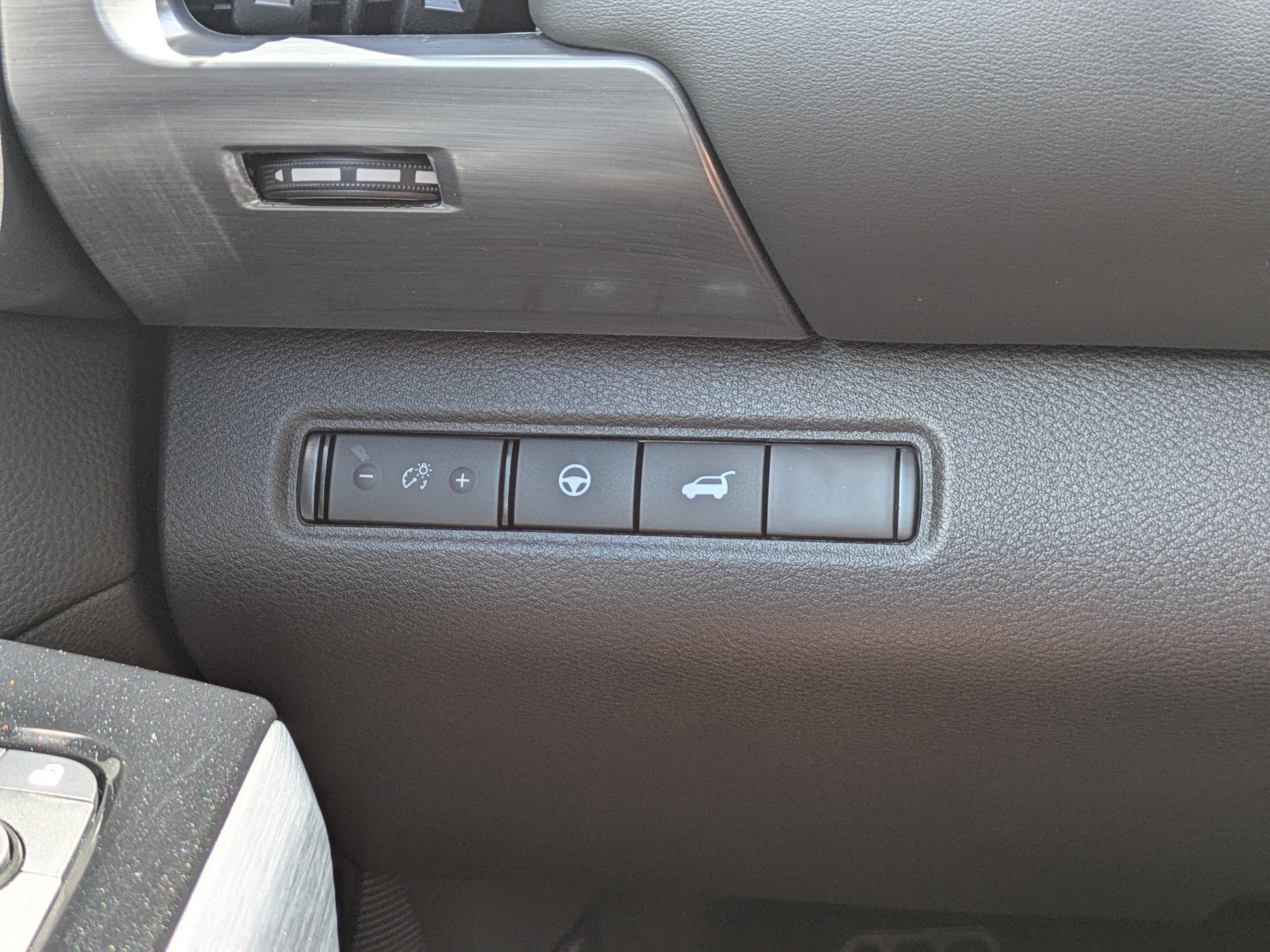 New 2026 Nissan Pathfinder SL FWD image 27