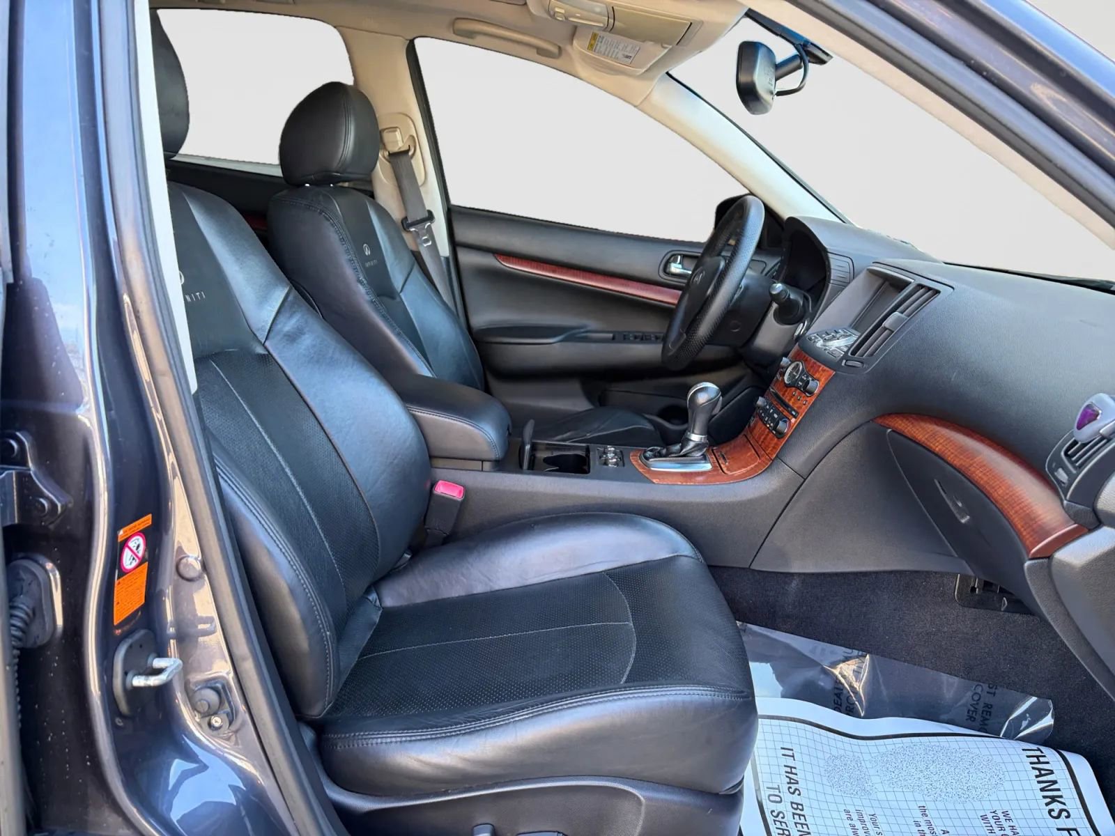 Used 2009 INFINITI G37 x Sedan w/ Premium Pkg image 18