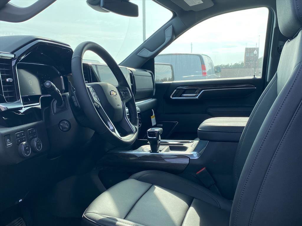 New 2026 Chevrolet Silverado 1500 LTZ w/ LTZ Premium Texas Edition image 13