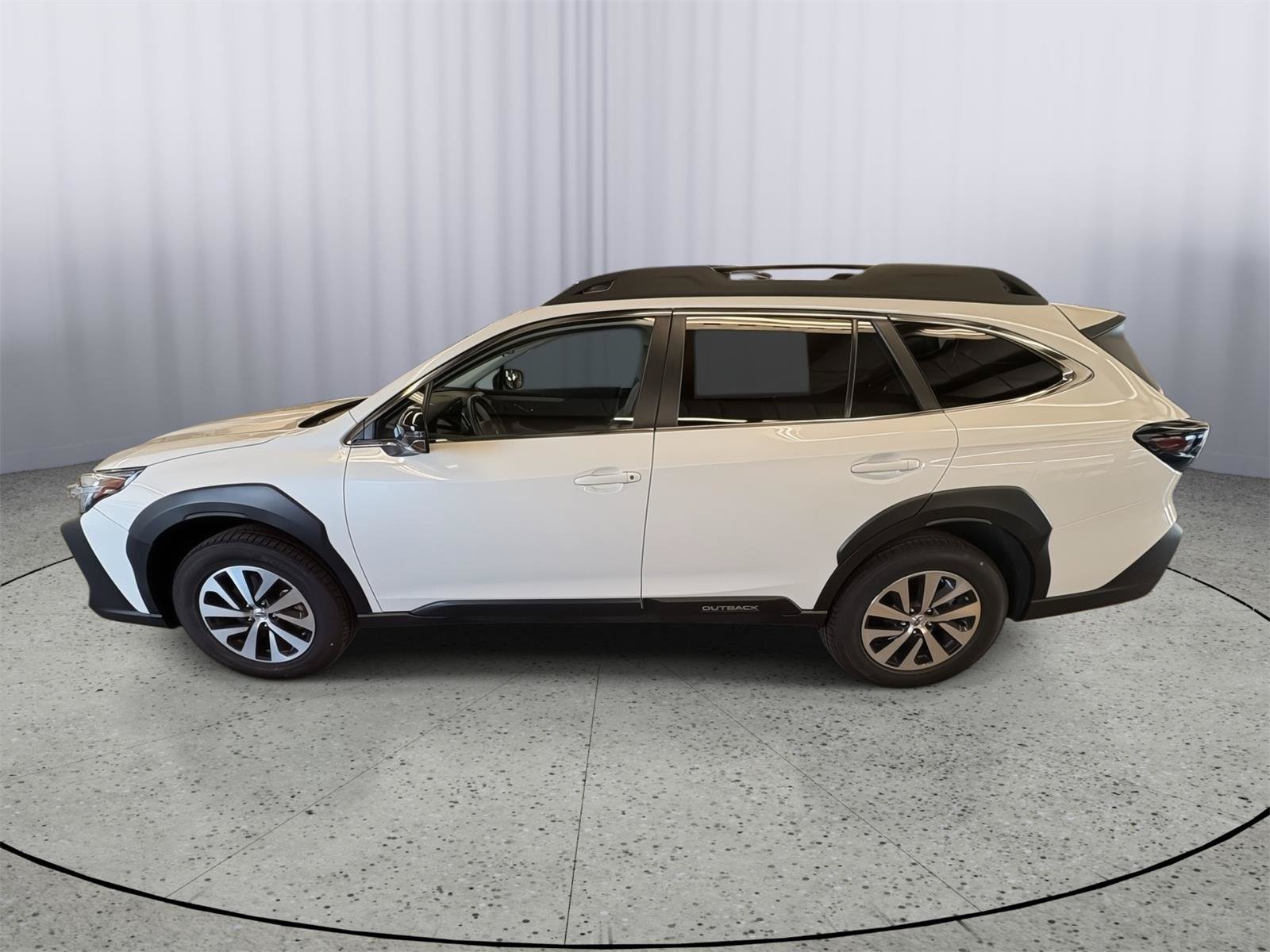 Used 2024 Subaru Outback Premium AWD/4WD image 8