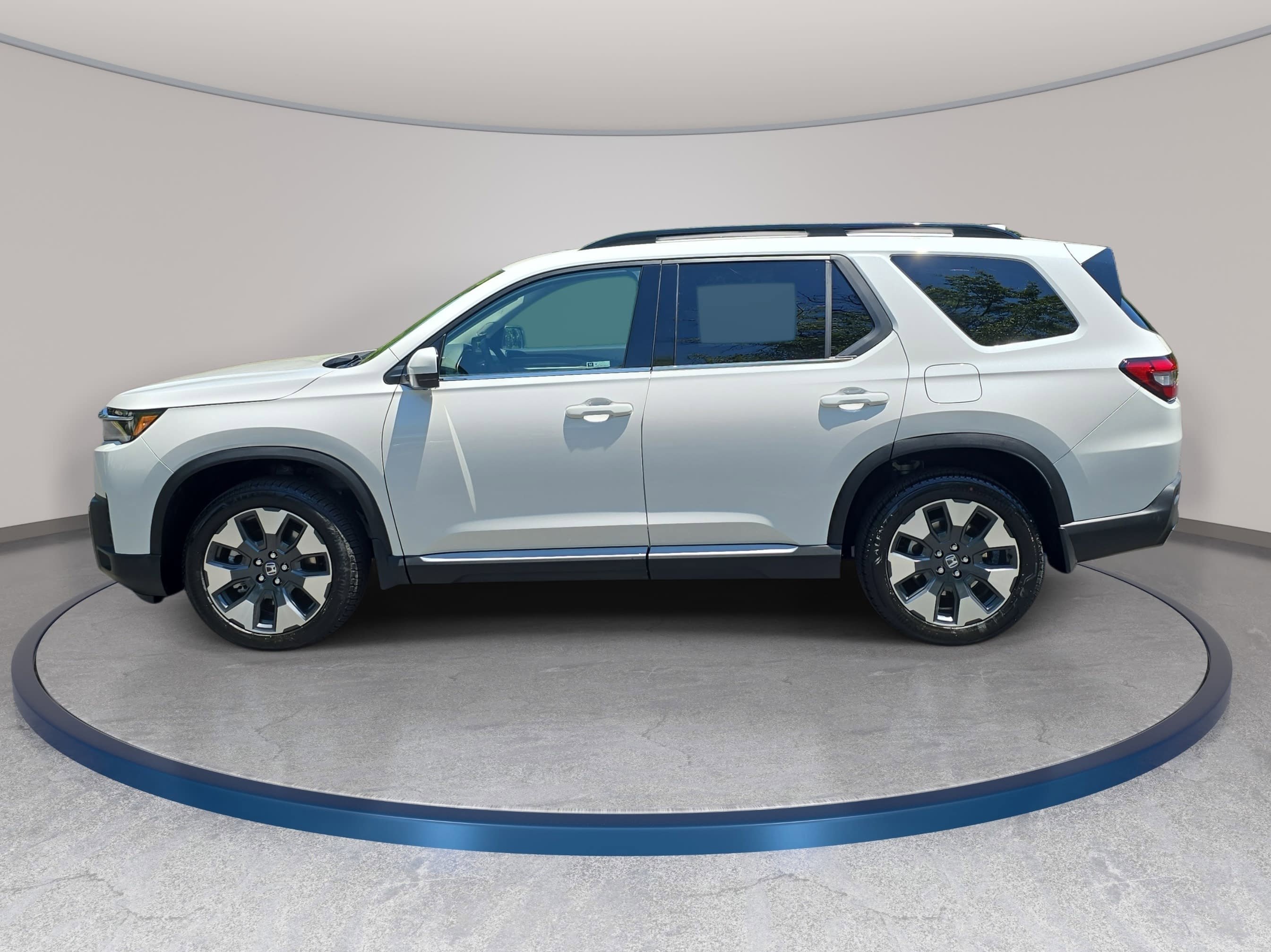 New 2026 Honda Pilot Elite image 8
