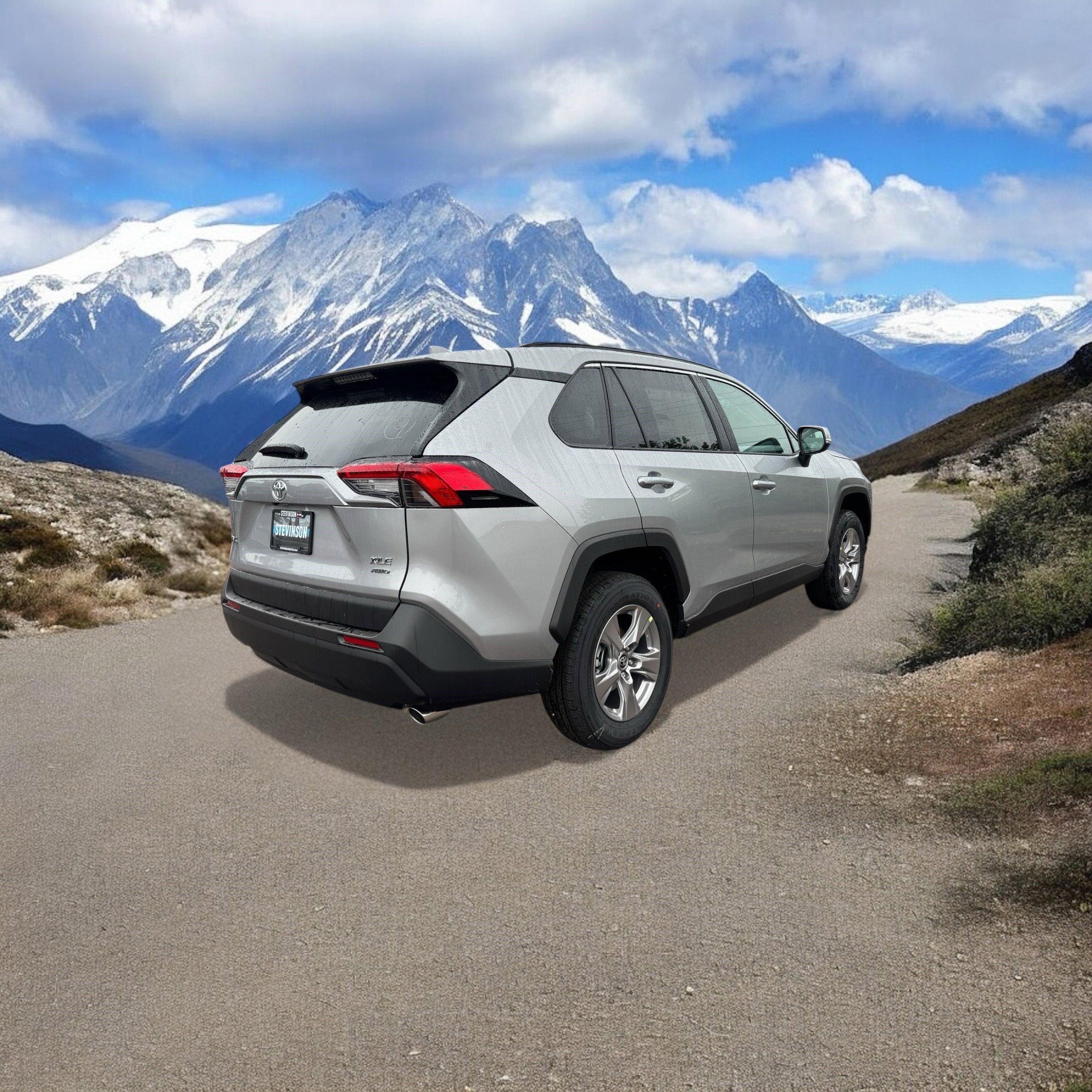 New 2025 Toyota RAV4 XLE image 5